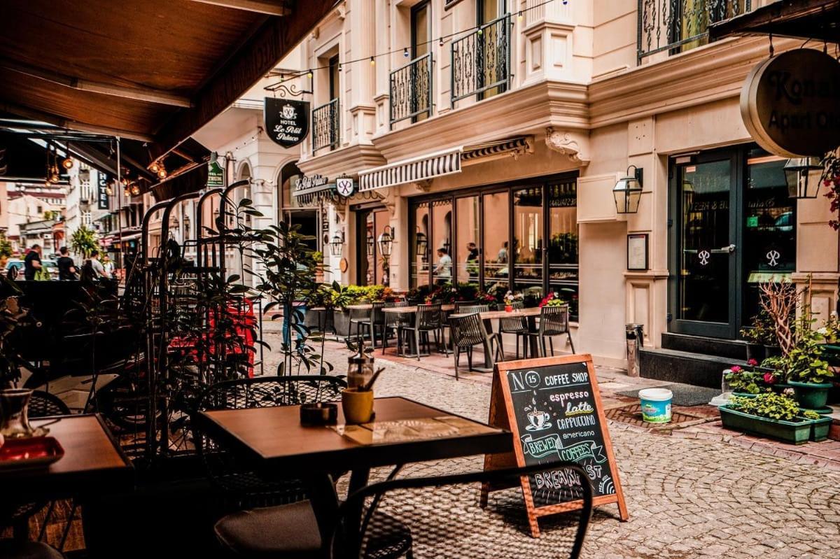 Gca Apart Victoriei Bukarest Exterior foto